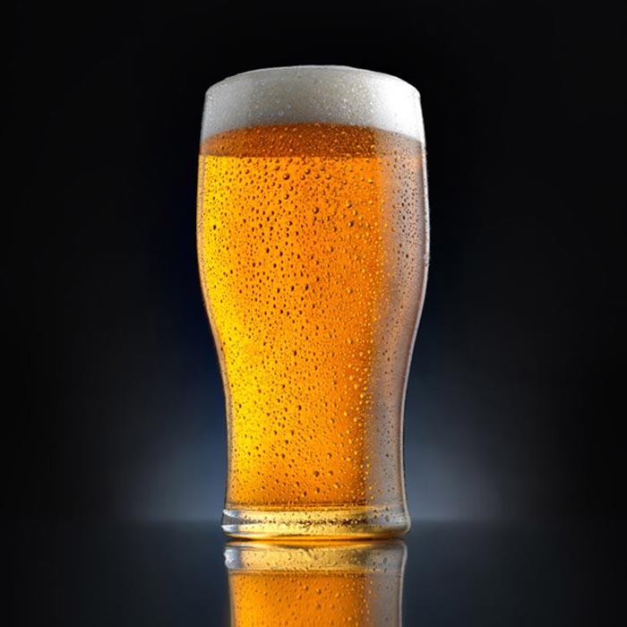 Pint glass product photography