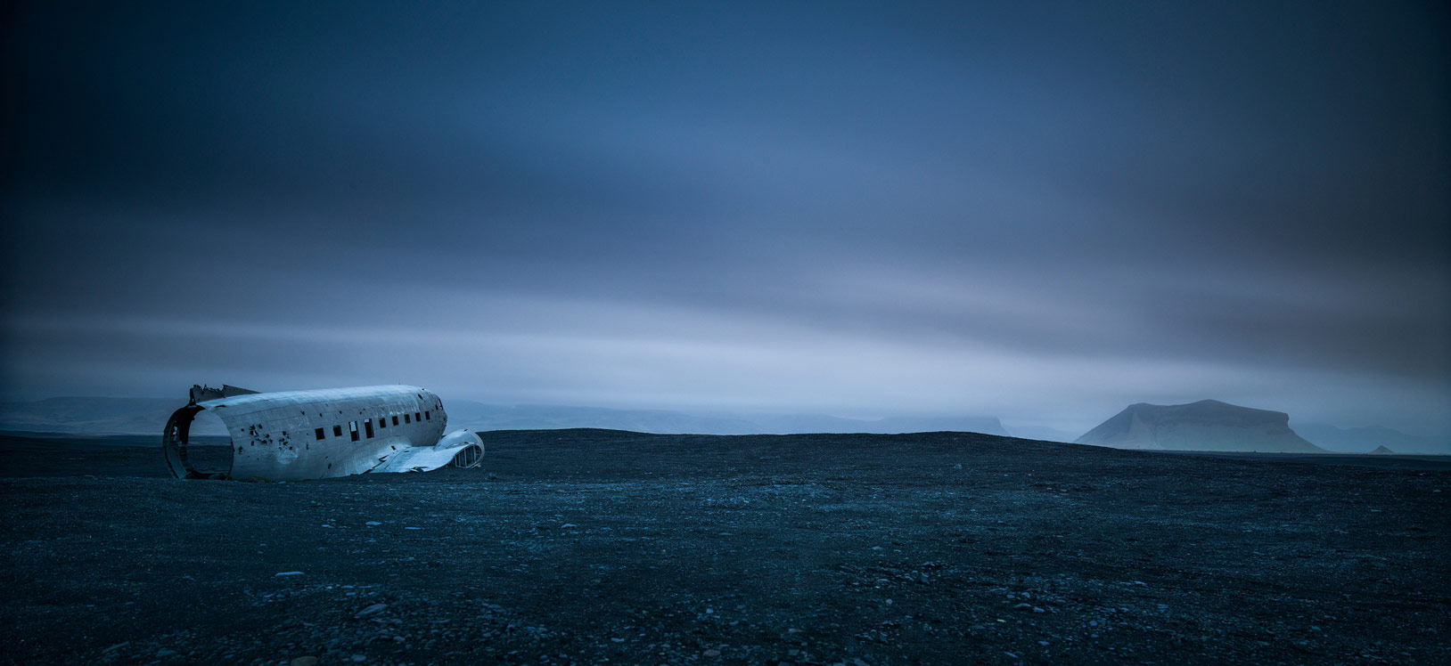 Long exposure of DC-3 crash site in Iceland