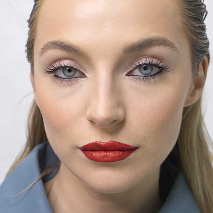 Flawless Canvas and Red Lip